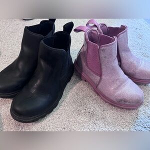 Two pairs Native Kensington Chelsea boots- size J1